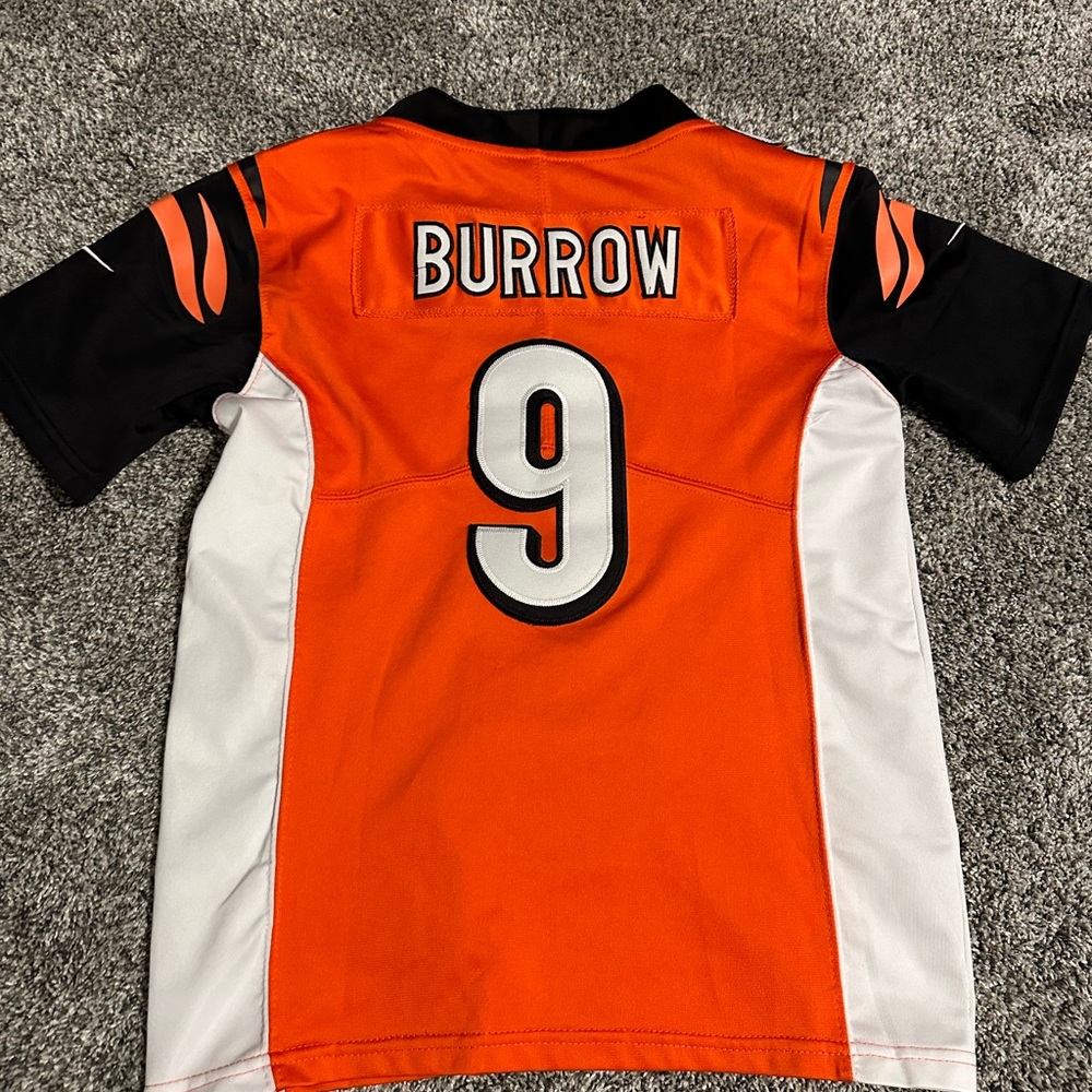 Boys Youth Joe Burrow Nike Football Jersey size Small (S) Cincinnati Bengals